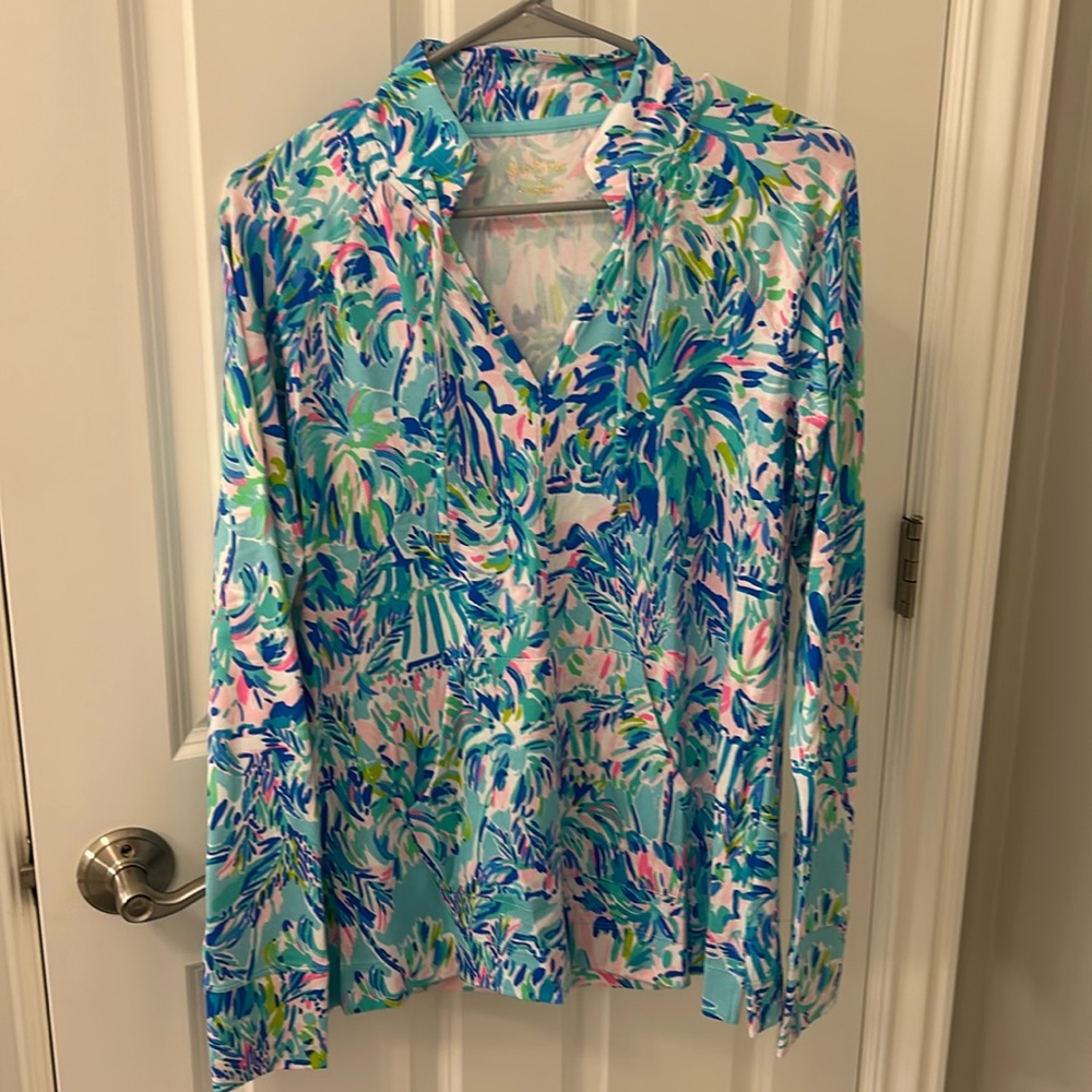 Lilly Pulitzer tunic 
EUC 
Small
